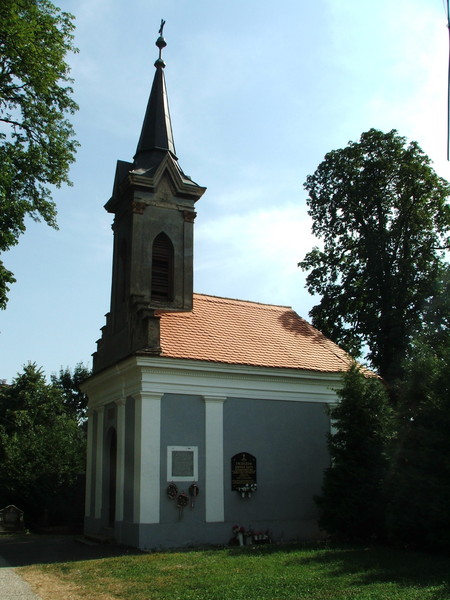 Temetőkápolna - Sásd, régi temető