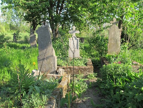 201205010742 Tököli régi temető 